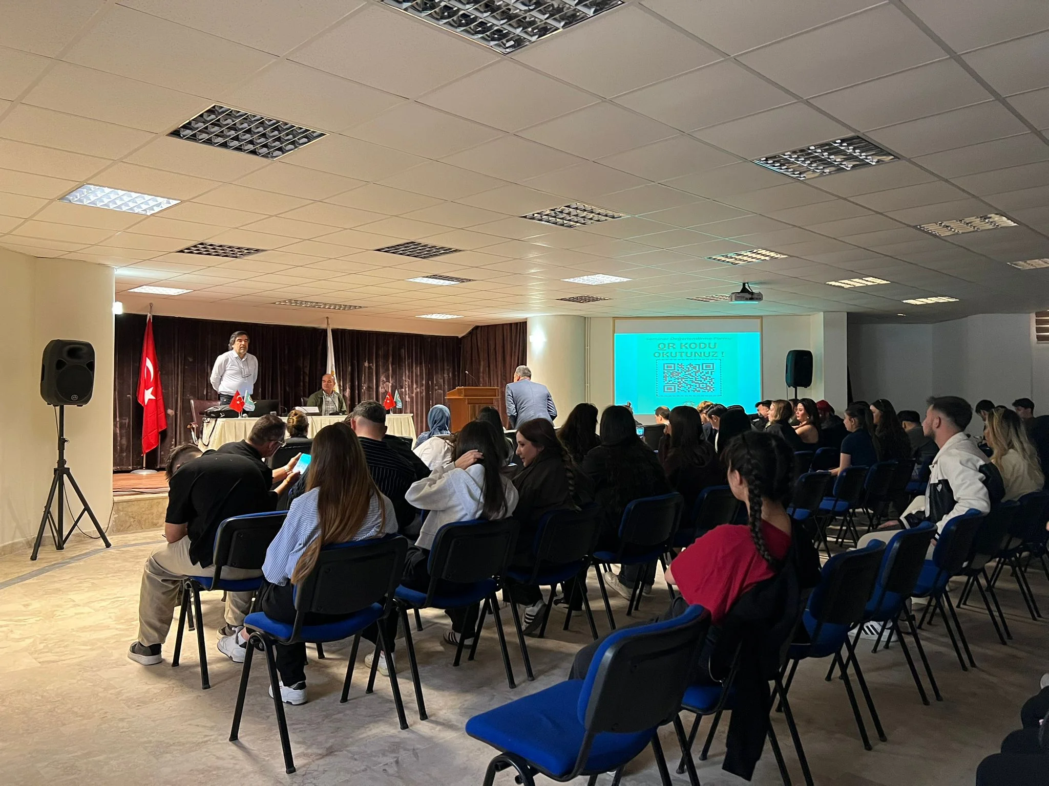 Akören Ali Rıza Ercan Meslek Yüksekokulu Akademik-İdari Personeli ve Öğrencilerine Yönelik Seminer Gerçekleştirildi